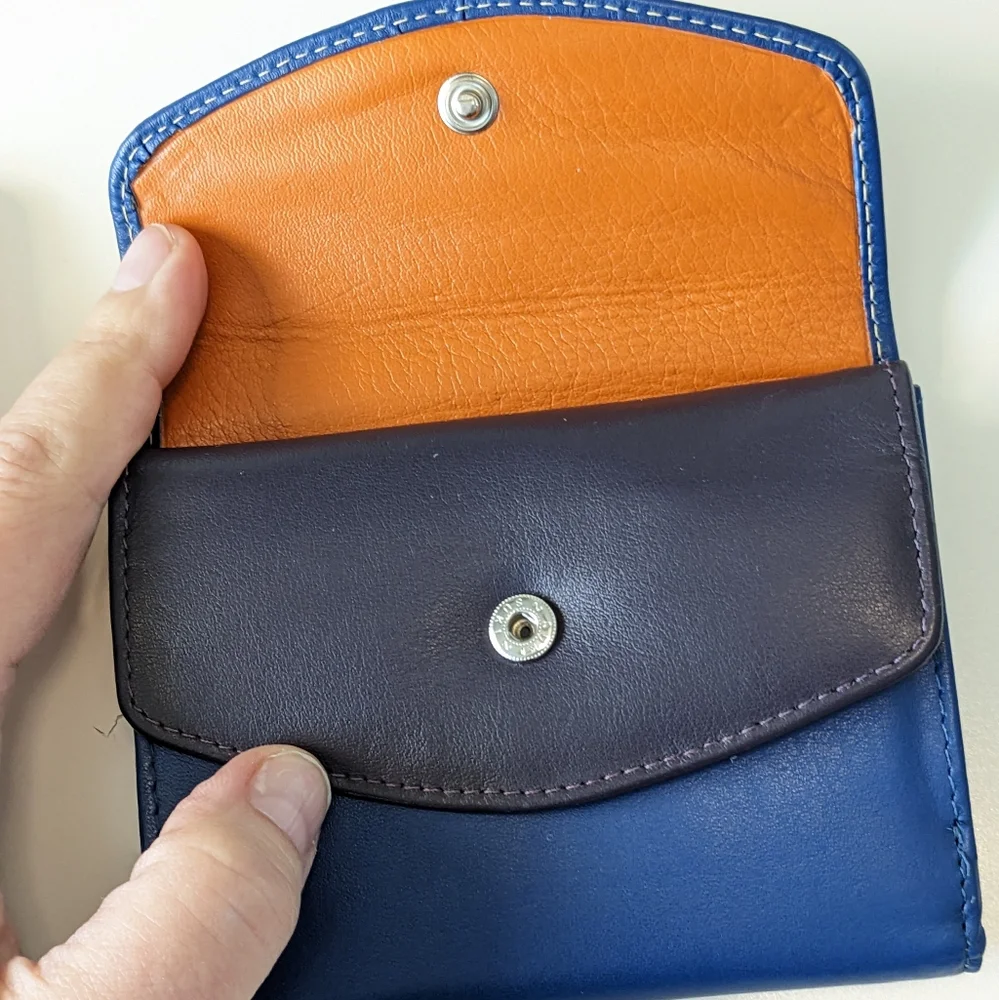 Multicolor Leather Card Holder Wallet - Blue Exterior